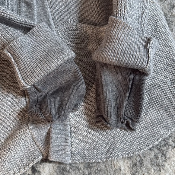 Lululemon Vestigan in Heathered Medium Grey / Heathered Angel Wing - Picture 5 of 13